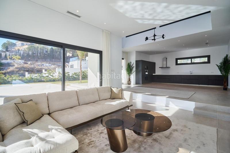 Foto 6d6d11ef-d15d-4138-8823-90cd5fad2327. Chalet con riscaldamento parcheggio piscina in Santa María Marbella