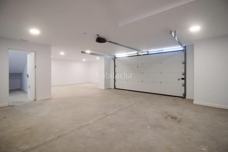 Foto be7d52a5-330a-4633-a495-992bbd975198. Chalet con riscaldamento parcheggio piscina in Santa María Marbella