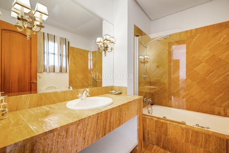 Foto dca6f279-1672-4d74-afdb-f0cf2461ca4b. Chalet with heating parking pool in La Quinta Benahavís