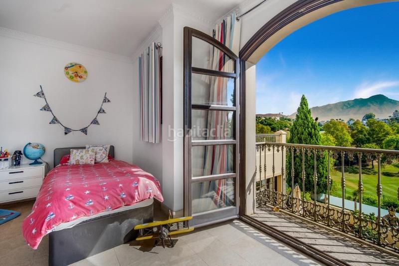 Foto de832351-1654-46ff-af47-f8b978cf0d8d. Chalet with heating parking pool in La Quinta Benahavís