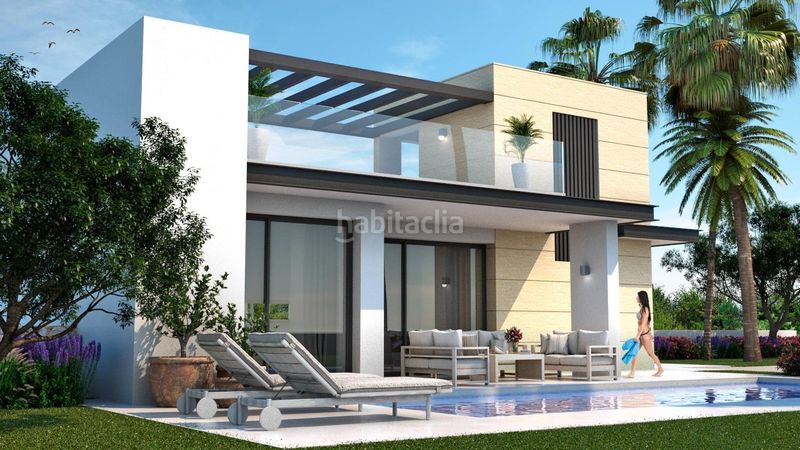 Foto 96271e8b-3146-4ff5-bba9-ef134cf3e877. Xalet amb aparcament piscina a Río Real Marbella