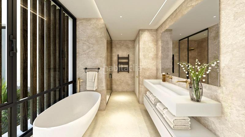 Foto bd24722d-9093-4973-b3b5-deaa8408b224. Chalet mit heizung parking pool in Puerto Banús Marbella