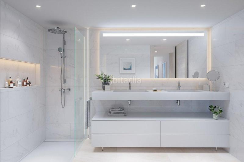Foto dc7e99f8-562d-47e1-ad4c-01fba781ef6f. Apartamento  de lujo de 3 dormitorios, 2 baños con vistas al mar. . entrega inmediata en Fuengirola