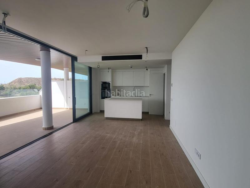 Foto 03816dfb-20ca-41dd-adf7-abe4d2e64034. Apartamento  de 2 dormitorios y 2 baños con vistas al mar. El Higuerón, en Fuengirola
