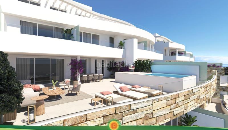 Foto 0b03c66c-7629-441a-8282-cba7ce58bf2a. Planta baja apartamento bajo de 4 dormitorios y 3 baños con vistas al mar. en La Alcaidesa