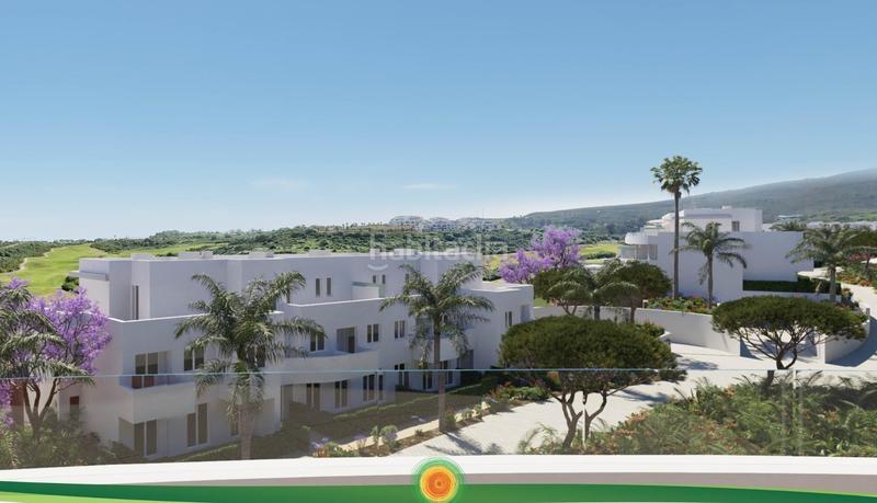 Foto f426beb0-576f-4295-a3ac-5a8dc31d82a1. Planta baja apartamento bajo de 4 dormitorios y 3 baños con vistas al mar. en La Alcaidesa
