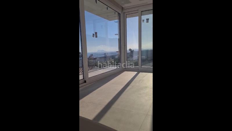 Foto 3fc5f63b-20d6-4a90-90b0-ca2093892d42. Chalet villa de lujo de 4 dormitorios con espectaculares vistas al mar. torreguadiaro, san roque en Sotogrande