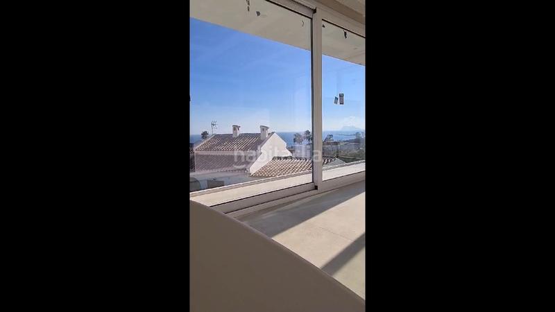 Foto 9412b0f6-334f-41e6-b36f-b5b676a01b2e. Chalet villa de lujo de 4 dormitorios con espectaculares vistas al mar. torreguadiaro, san roque en Sotogrande