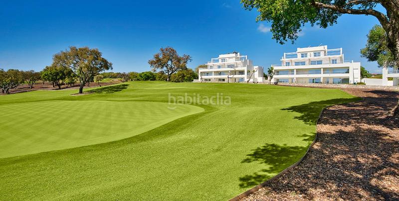 Foto bc39d489-3d8d-48f1-ab4d-969903eed899. Ático  de 3 dormitorios y 2 baños. , san roque en Sotogrande