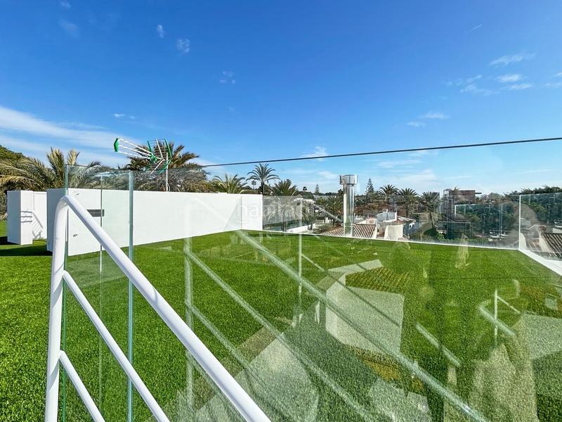 Foto 54dc5e8a-9e20-489e-bce1-87dcab8be6d9. Xalet amb calefacció aparcament piscina a Marbesa Marbella