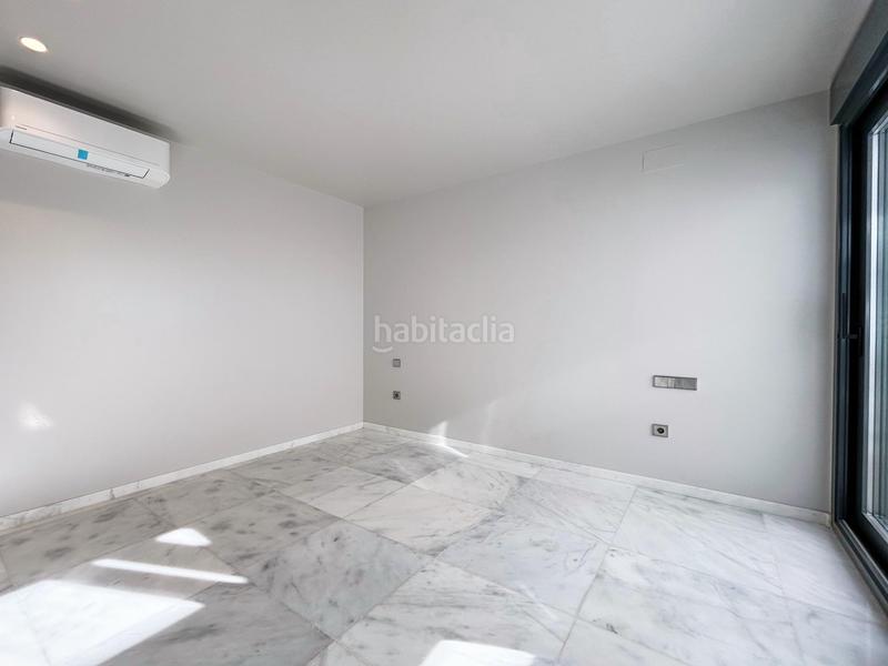 Foto 72069f22-d640-4a42-9138-35b4177eb42c. Xalet amb calefacció aparcament piscina a Marbesa Marbella