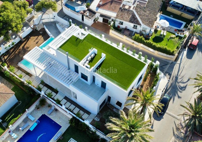 Foto 909cbc72-62ba-4a73-8ecb-704165d2b8ed. Xalet amb calefacció aparcament piscina a Marbesa Marbella