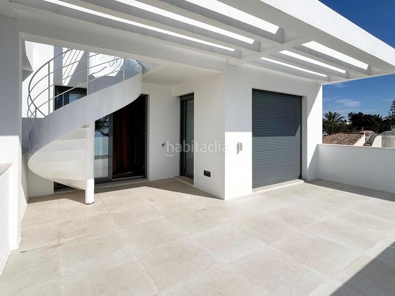 Foto ff51d9b8-cd75-49a4-b8de-8cd6509846b5. Xalet amb calefacció aparcament piscina a Marbesa Marbella