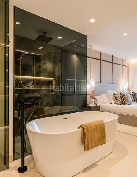 Foto d17e4295-d065-4781-908f-c3ed8e46b89d. Planta baixa amb calefacció aparcament piscina a Estepona