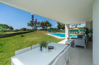 Planta baixa a Sotogrande Alto. Apartamento planta baja de 2 dormitorios y 2 baños. sotogrande,