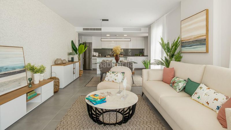 Foto e8f679e3-dcaa-4510-b6ab-7e77c1b871a7. Apartament amb calefacció aparcament piscina a El Faro de Calaburra - Chaparral Mijas