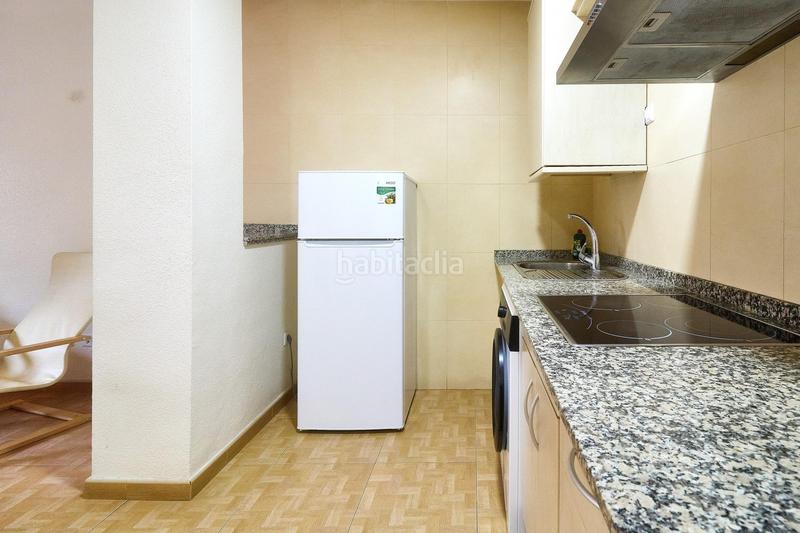Foto 3fbccbee-3016-4749-bbfe-821638febb95. Piso  sohail, 150mts playa, 2 habitaciones, 2 baños, 3 terrazas en Fuengirola