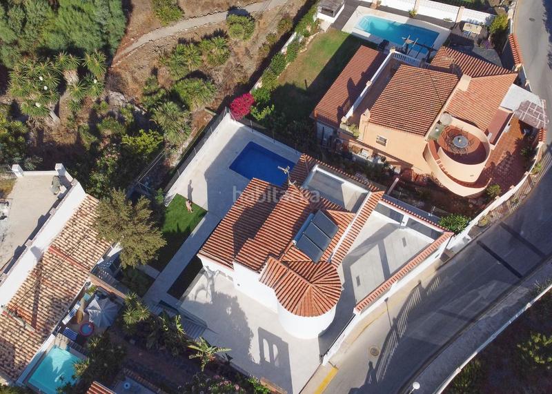 Foto 10939ad5-437a-452d-84fa-ac699548fe60. Xalet amb calefacció aparcament piscina a El Faro de Calaburra - Chaparral Mijas