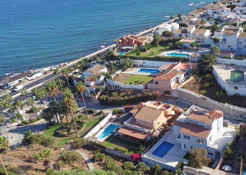 Foto 328d0438-51ae-444d-9cbc-2d227926f892. Xalet amb calefacció aparcament piscina a El Faro de Calaburra - Chaparral Mijas