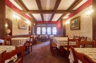 Local Comercial a Marbesa. Restaurante urb marbesa 417m2, terraza de 56m2, cap.150 personas