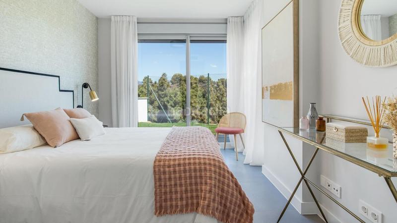 Foto c58715ff-7f08-4340-9e1e-8f365a315243. Ático  de 4 dormitorios y 3 baños con vistas al mar. el chaparral, costa en Mijas
