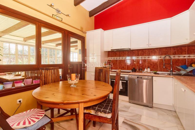 Foto 50e87dbb-ee1a-4cbe-90a6-3abd33f815e7. Chalet oasis andaluz espectacular villa de una planta con jardín tropical y vistas de ensueño en Mijas