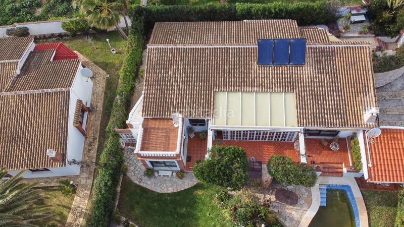 Foto 58196e53-7fea-49ba-bc3e-2b925b86530a. Chalet oasis andaluz espectacular villa de una planta con jardín tropical y vistas de ensueño en Mijas