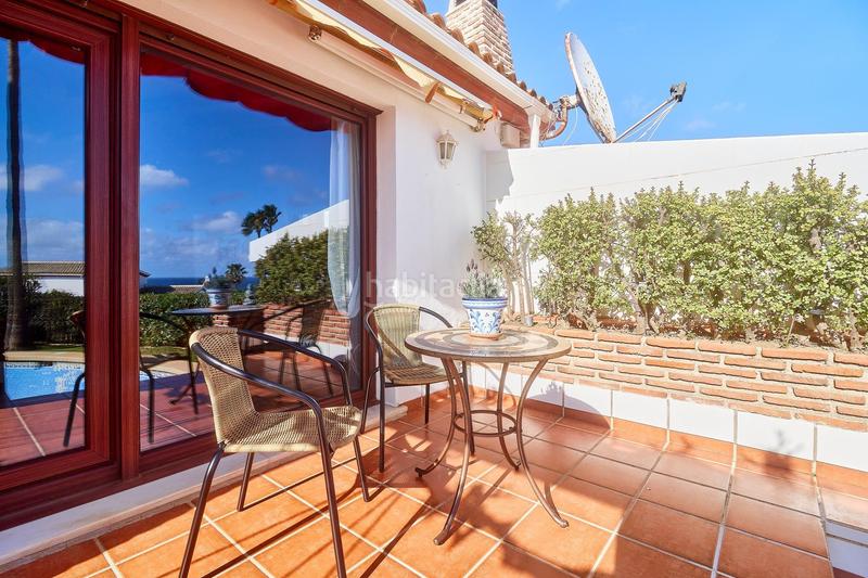 Foto ea4fbb28-9180-4745-9b98-465ecc3381f4. Chalet oasis andaluz espectacular villa de una planta con jardín tropical y vistas de ensueño en Mijas