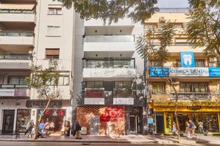 Oficina a Calle conde san isidro 14. Oficina en avenida de condes de san isidro. fuengirola centro