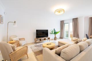Apartamento en Centro ciudad. Apartamento reformado con licencia turística. 3 dormitorios y 2