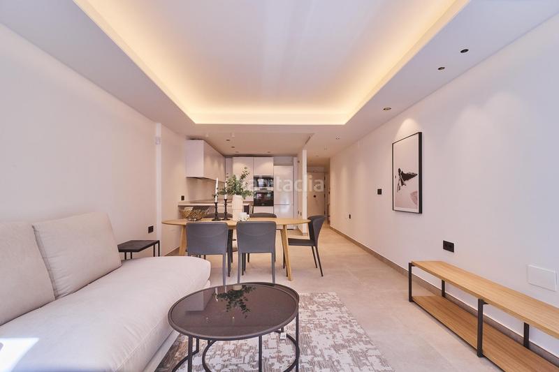 Foto 01f713d2-38f9-4244-808b-975464d09dbb. Apartamento en calle conde san isidro 14 apartamento de 3 dormitorios y 2 baños centro en Fuengirola