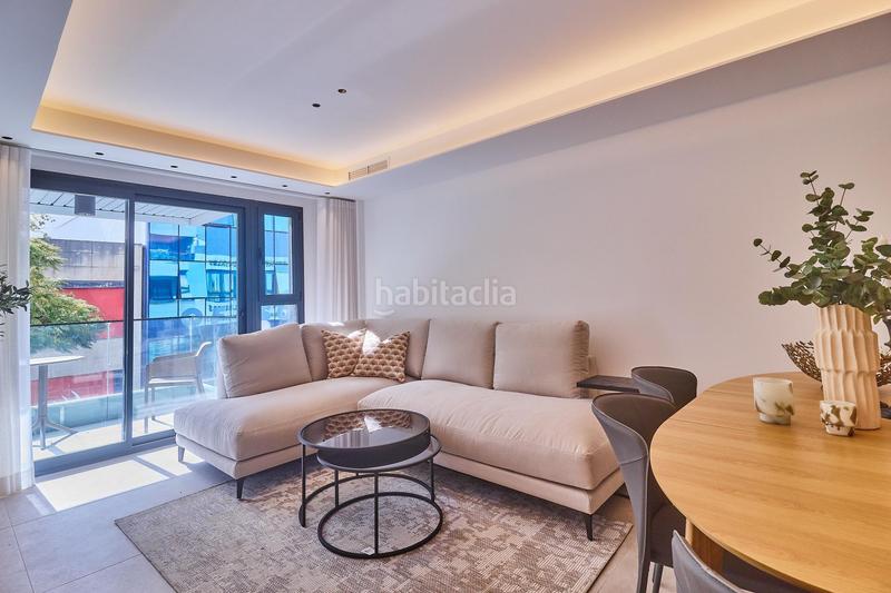 Foto 3895cfbc-1f19-480b-af58-f5a374bf5d48. Apartamento en calle conde san isidro 14 apartamento de 3 dormitorios y 2 baños centro en Fuengirola