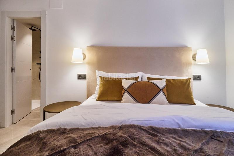 Foto 6bf39a7d-21d5-40cc-874c-c67e8d6b6266. Apartamento en calle conde san isidro 14 apartamento de 3 dormitorios y 2 baños centro en Fuengirola