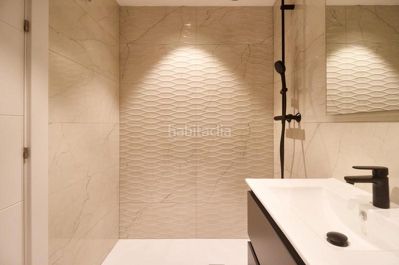 Foto 9c5f1496-0c30-489a-b2d6-7cc941e57be7. Apartamento en calle conde san isidro 14 apartamento de 3 dormitorios y 2 baños centro en Fuengirola