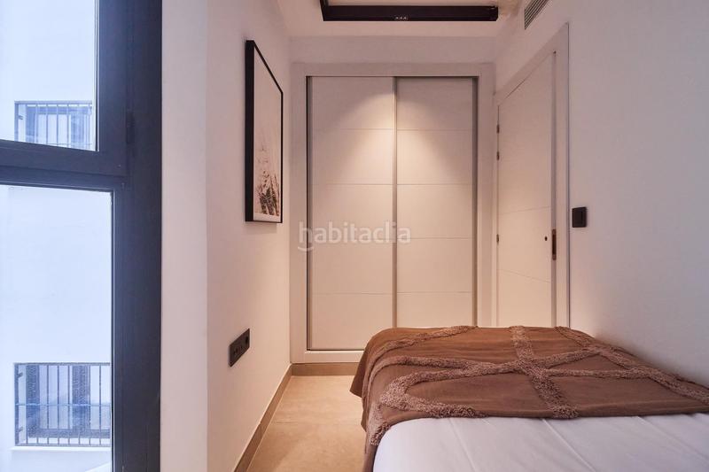 Foto baaab9fb-9a61-4b9e-b6d0-9c34f752f3db. Apartamento en calle conde san isidro 14 apartamento de 3 dormitorios y 2 baños centro en Fuengirola