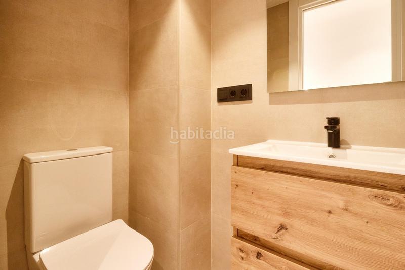 Foto c1b91eb1-b5a2-463e-a877-91ff30085f70. Apartamento en calle conde san isidro 14 apartamento de 3 dormitorios y 2 baños centro en Fuengirola