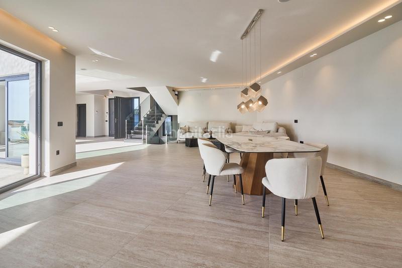 Foto 3c31b5a6-1a63-4ec8-b44c-37a0f88b865b. Xalet amb calefacció aparcament piscina a El Faro de Calaburra - Chaparral Mijas