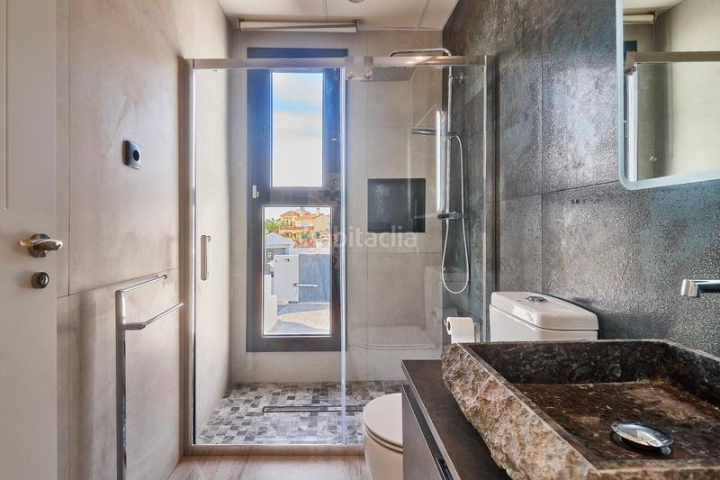 Foto 3fe72b19-03ea-455e-8416-b786efdc20d4. Xalet amb calefacció aparcament piscina a El Faro de Calaburra - Chaparral Mijas