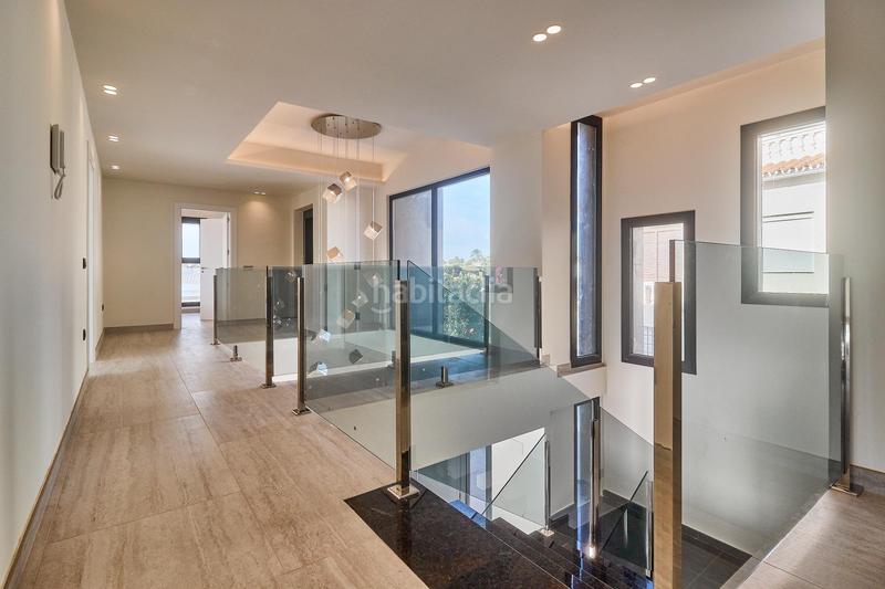 Foto 4acdce89-46a0-42ce-96d0-32f22214927a. Xalet amb calefacció aparcament piscina a El Faro de Calaburra - Chaparral Mijas