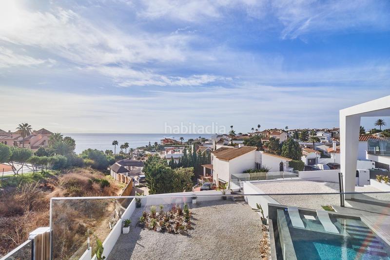 Foto 59ffe0db-ae06-4110-9842-ea6eb3344716. Xalet amb calefacció aparcament piscina a El Faro de Calaburra - Chaparral Mijas