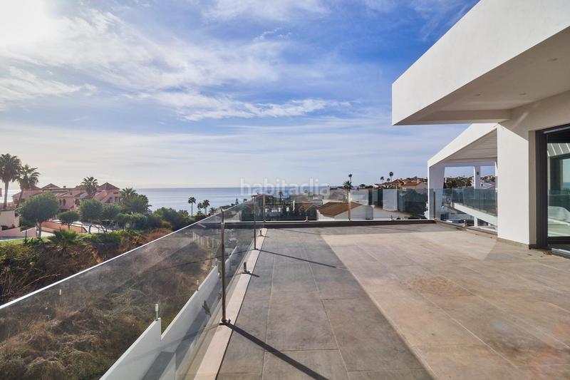 Foto 8ec9b08a-f85b-4704-95ab-34b3ac3c5503. Xalet amb calefacció aparcament piscina a El Faro de Calaburra - Chaparral Mijas