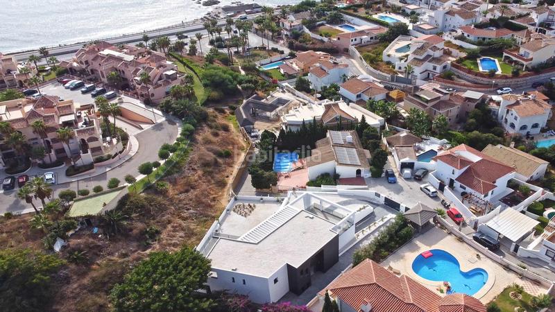 Foto ac7267ca-c52b-4a6f-8b6a-378225d9dce9. Xalet amb calefacció aparcament piscina a El Faro de Calaburra - Chaparral Mijas