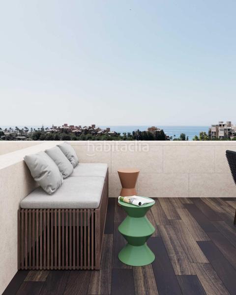 Foto 8c96f9a1-dd02-4e1c-8f96-2355e294e74c. Àtic amb calefacció piscina a Las Lomas Estepona