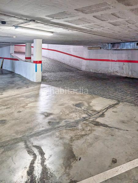 Foto a75780f6-519a-448c-aecd-12c013b7b790. Autoparkplatz in Parque de la Paloma Benalmádena