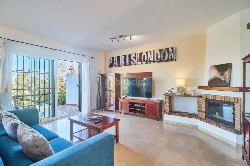 Foto 1b5e4e63-4446-4b68-b156-b1c1a5b6988c. Casa a schiera con riscaldamento parcheggio piscina in Alhaurín de la Torre