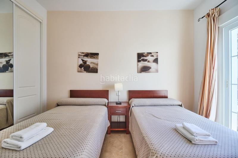 Foto fac85b63-4599-4a50-8cdc-25e38d2c4e46. Casa a schiera con riscaldamento parcheggio piscina in Alhaurín de la Torre