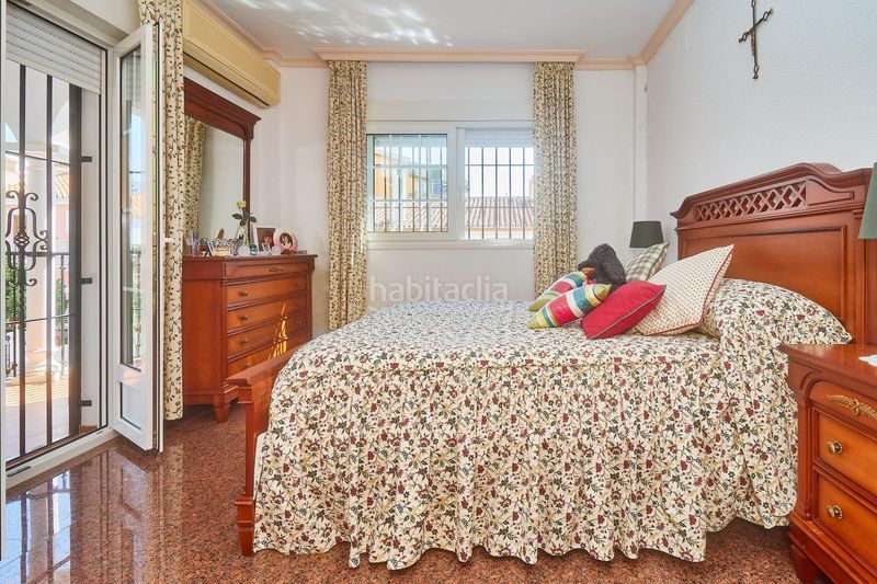 Foto 56a676c6-5a2b-4216-8c16-f0f01b4e007f. Casa amb calefacció aparcament a Castillo Sohail - Myramar Fuengirola