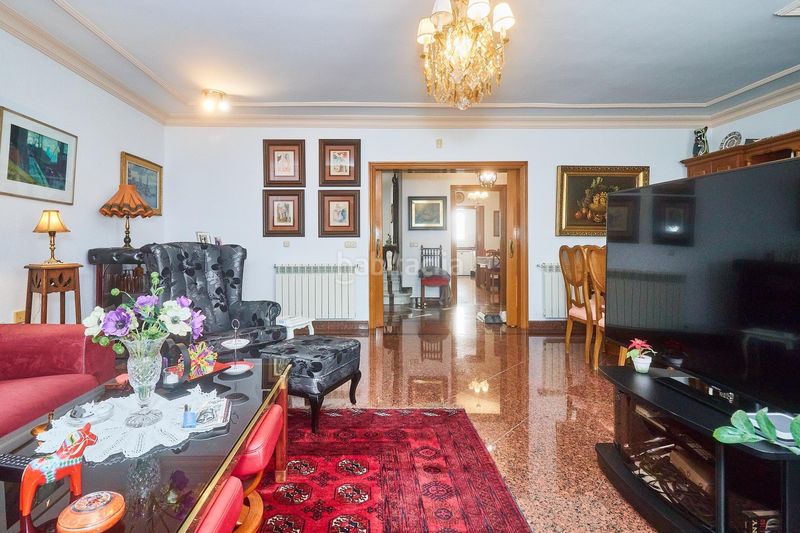Foto 6cad8775-845a-49ba-914d-8d0e25b5c1d8. Casa amb calefacció aparcament a Castillo Sohail - Myramar Fuengirola