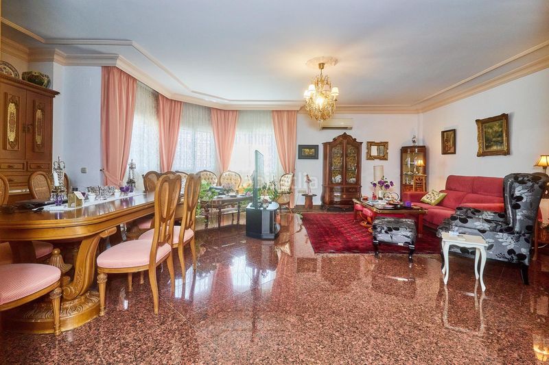 Foto 7130250f-8683-4b43-babd-0ff60b924a31. Casa amb calefacció aparcament a Castillo Sohail - Myramar Fuengirola