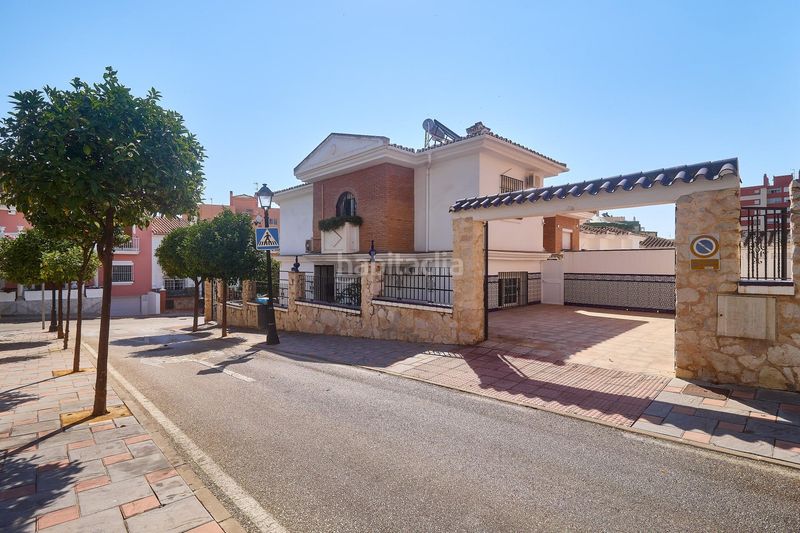 Foto 7f772e13-09f7-4c34-9b49-26dd8dc4d9d4. Casa amb calefacció aparcament a Castillo Sohail - Myramar Fuengirola